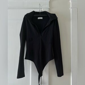 Aritzia Babaton Contour Bodysuit Firming Long Sleeve V-Neck Black Size S
